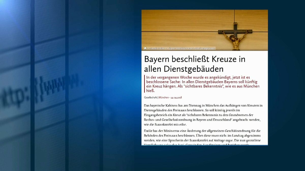 Baviera: petizione studentesca contro l'esposizione dei crocifissi