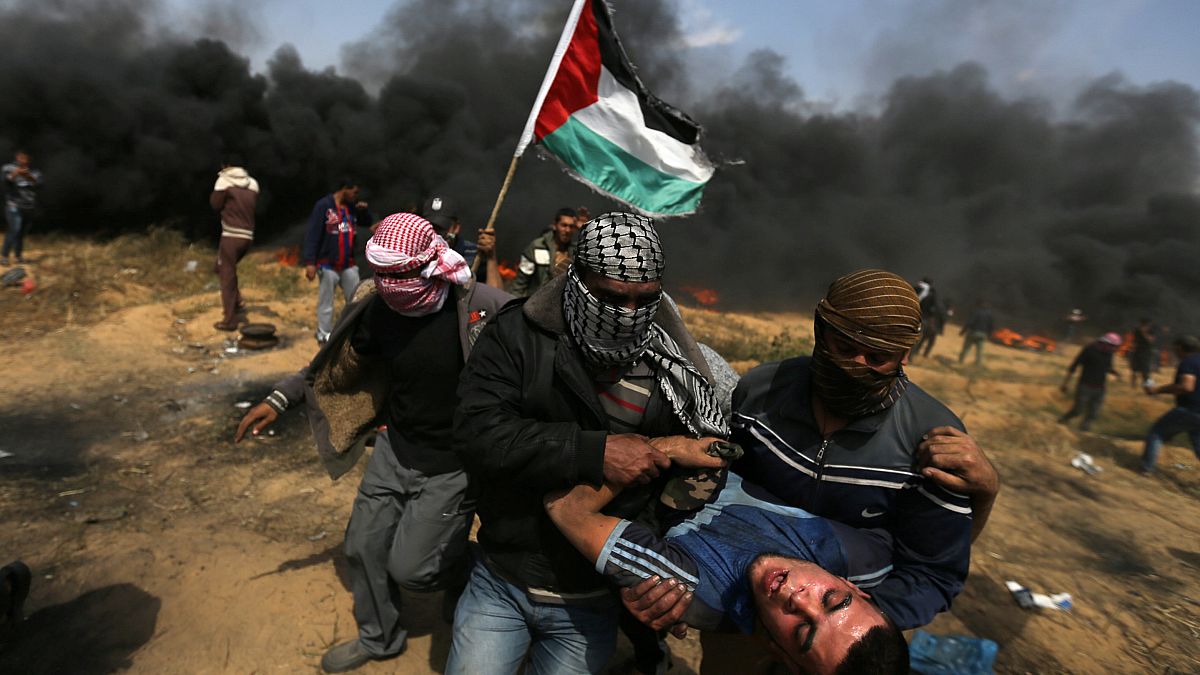 راهپیمایی بازگشت فلسطینیان در نوار غزه سه کشته و صدها زخمی برجای گذاشت