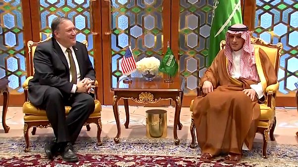 Pompeo Orta Doğu'daki ilk ziyareti için Suudi Arabistan'da Pompeo Orta Doğu'daki ilk ziyareti için Suudi Arabistan'da