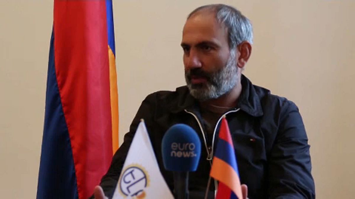 Bizakodik az örmény ellenzék