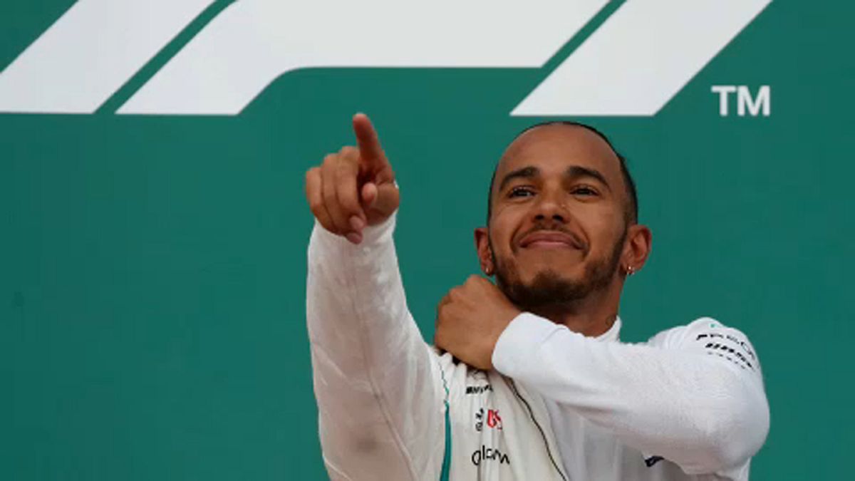 Lewis Hamilton győzött Bakuban