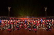 اجرای رقص بامبو با حضور ۱۱ هزار رقصنده در چین