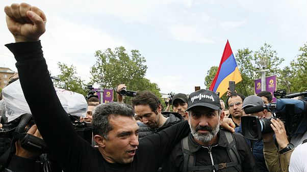 Pashinyan assume-se como "o candidato do povo" e pode ser o eleito Pashinyan assume-se como "o candidato do povo" e pode ser o eleito