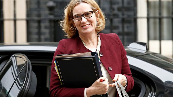 Theresa May aceita demissão da ministra do Interior Theresa May aceita demissão da ministra do Interior