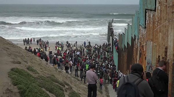 "Migrantenkarawane" an der Grenze Mexiko-USA "Migrantenkarawane" an der Grenze Mexiko-USA