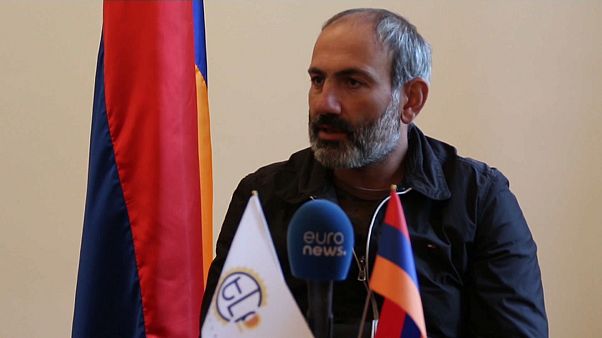 Nikol Pashinyan quer eleições livres na Arménia Nikol Pashinyan quer eleições livres na Arménia