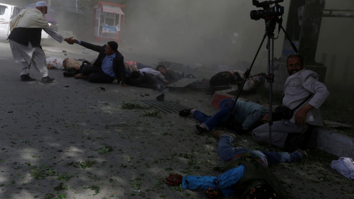 Két öngyilkos merénylet Kabulban