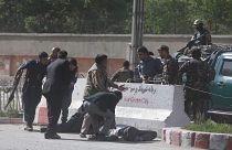Θρήνος στη Καμπούλ μετά την διπλή επίθεση