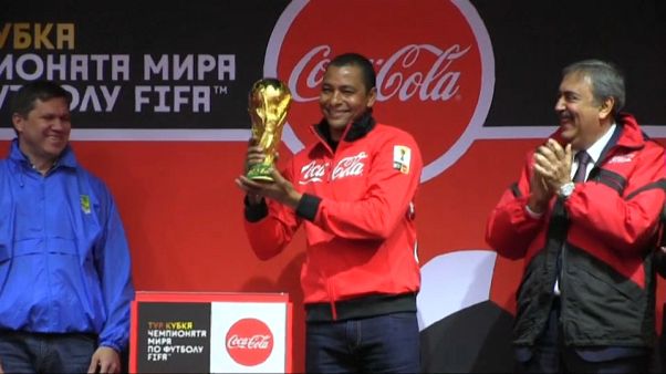 El trofeo de la Copa del Mundo de fútbol vuelve a Rusia El trofeo de la Copa del Mundo de fútbol vuelve a Rusia