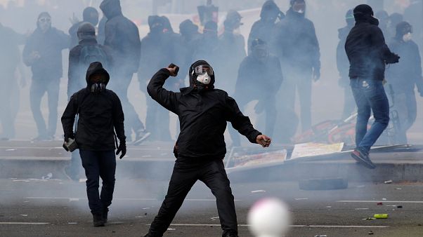 Graves incidentes en la manifestación del 1 de mayo en París Graves incidentes en la manifestación del 1 de mayo en París