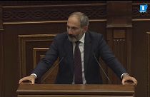 Армения осталась без премьера