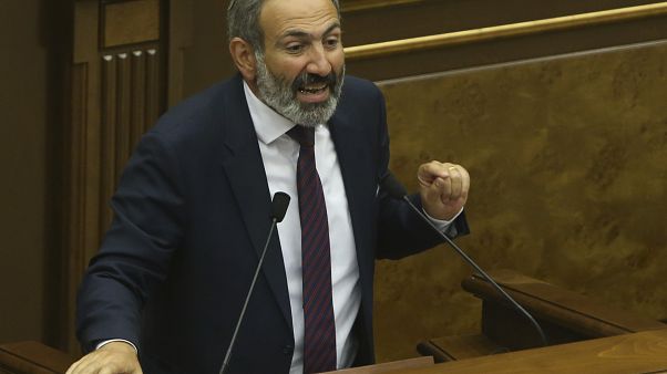 Δραματικές εξελίξεις στην Αρμενία - Καταψηφίστηκε ο Πασινιάν Δραματικές εξελίξεις στην Αρμενία - Καταψηφίστηκε ο Πασινιάν