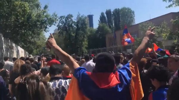 Jornada de 'desobediencia civil' de la oposición armenia Jornada de 'desobediencia civil' de la oposición armenia