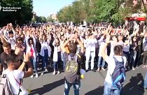 Ереван: студенты перекрыли движение