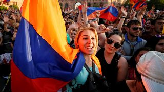 Arménie : Pachinian appelle à cesser les manifestations