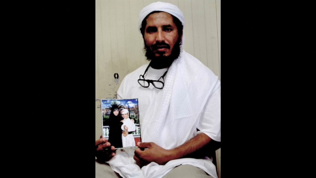 نقل أول سجين من غوانتانامو في عهد ترامب إلى السعودية