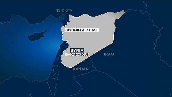 Suriye'de Rus jeti düştü: 2 pilot öldü Suriye'de Rus jeti düştü: 2 pilot öldü