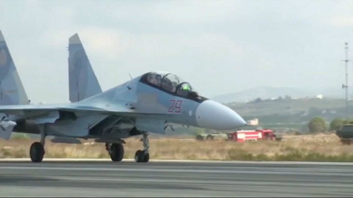 Dos pilotos mueren al estrellarse un caza ruso en Siria