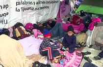 Migrantes pedem asilo nos EUA