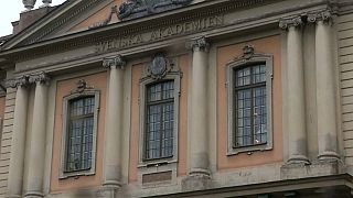Premio Nobel per la Letteratura: l'Accademia di Svezia rinvia all'anno prossimo