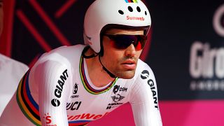 Giro d'Italia: Dumoulin subito in rosa