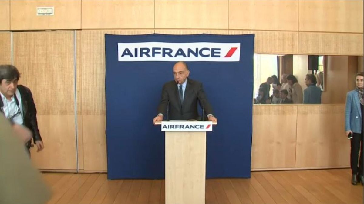 Air France-KLM: l'ad si dimette dopo il 'no' all'accordo sindacale