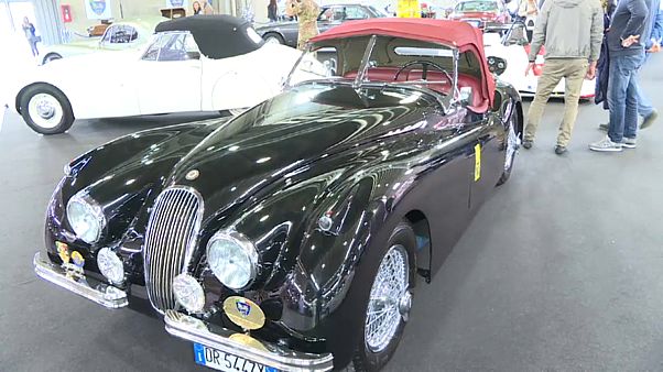 Efsane otomobiller Verona'da görücüye çıktı Efsane otomobiller Verona'da görücüye çıktı