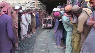 18 mineiros morrem em explosão no Paquistão
