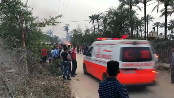 Seis membros do Hamas morrem em explosão "acidental" Seis membros do Hamas morrem em explosão "acidental"