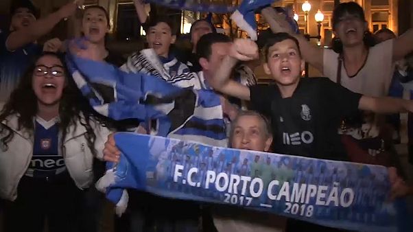 Le FC Porto détrône le Benfica Le FC Porto détrône le Benfica