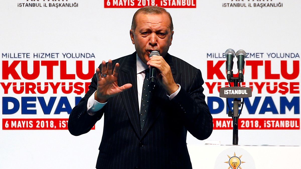 Erdogan pursues EU accession at manifesto unveiling