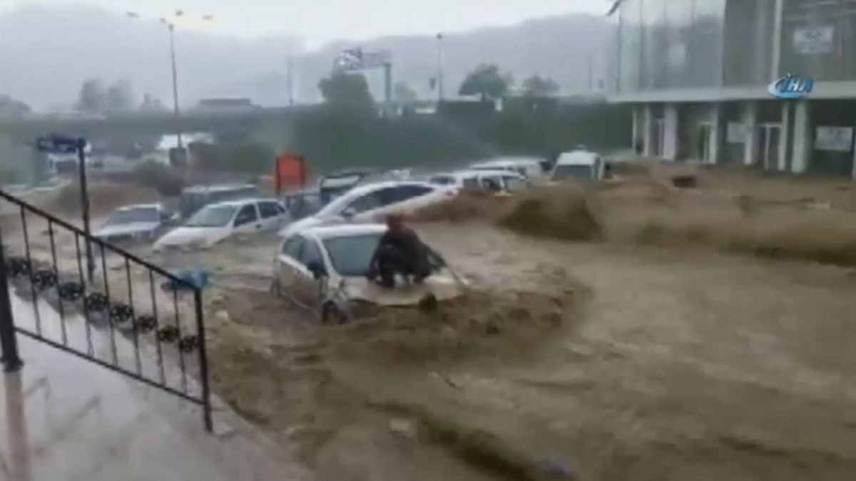 Inundações em Ancara