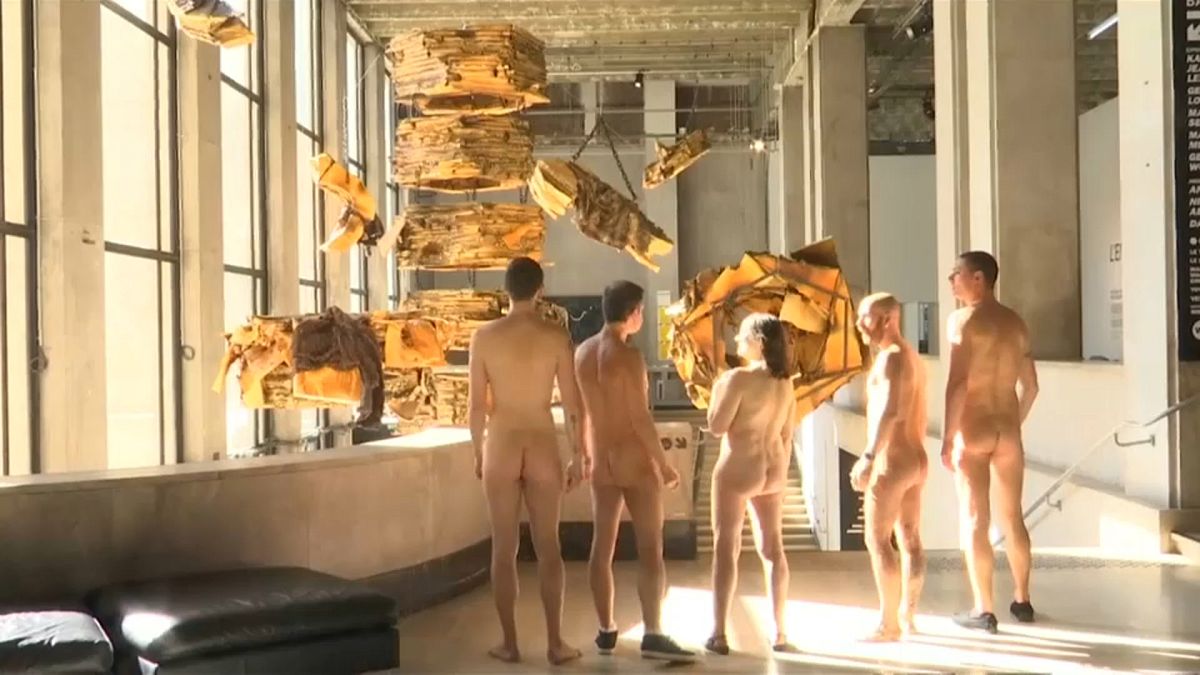 Nudists at Paris's Palais de Tokyo contemporary art museum
