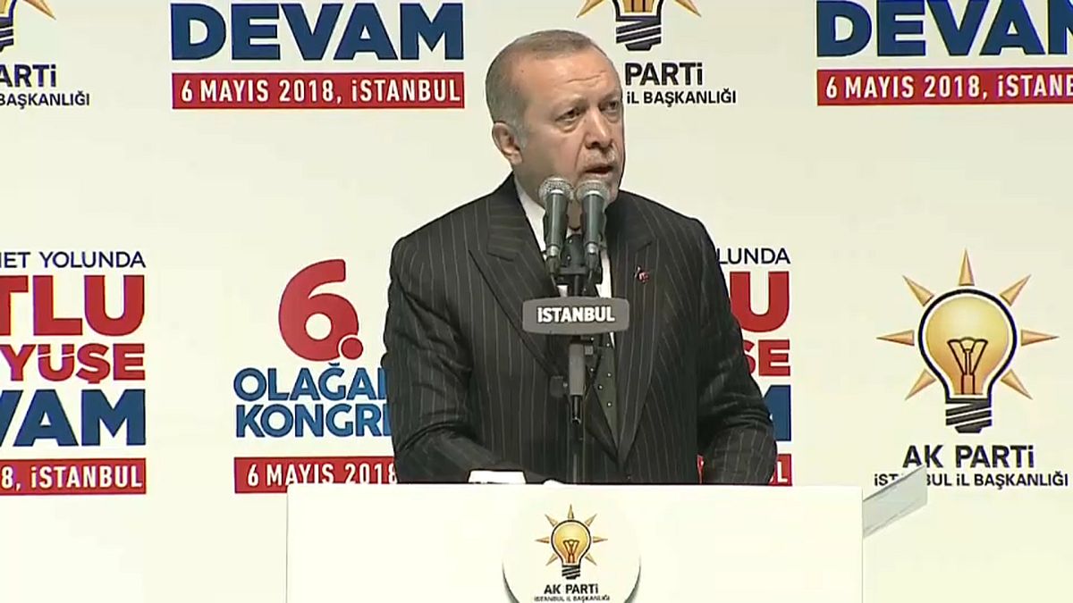 Presidente turco promete novas operações militares fora das fronteiras