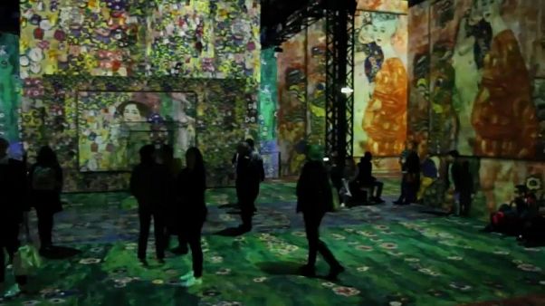 Parigi: immersi nell'arte di Klimt in una ex fonderia Parigi: immersi nell'arte di Klimt in una ex fonderia