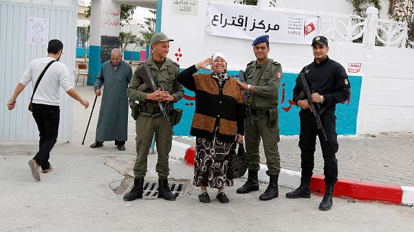 Tunisia, ha votato solo un elettore su tre Tunisia, ha votato solo un elettore su tre