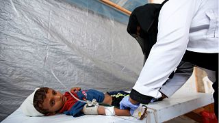 منظمة الصحة العالمية تبدأ حملة تطعيم ضد الكوليرا في اليمن بعد تأخيرها لعام