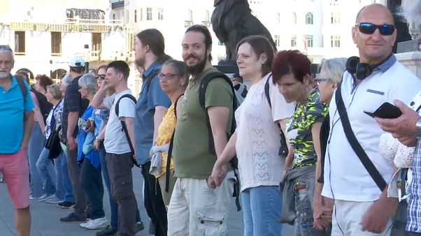 Nueva protesta masiva contra Víktor Orbán en Budapest Nueva protesta masiva contra Víktor Orbán en Budapest