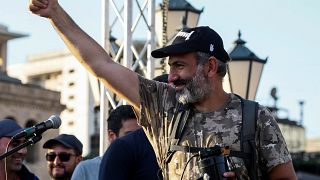 بعد أسابيع من الاحتجاجات برلمان أرمينيا ينتخب زعيم المعارضة رئيسا للوزراء