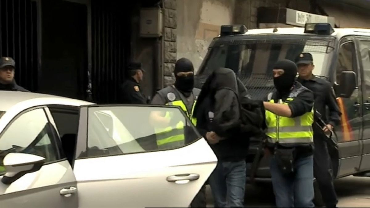 تفكيك خلية إرهابية موالية لداعش في المغرب بالتعاون مع إسبانيا