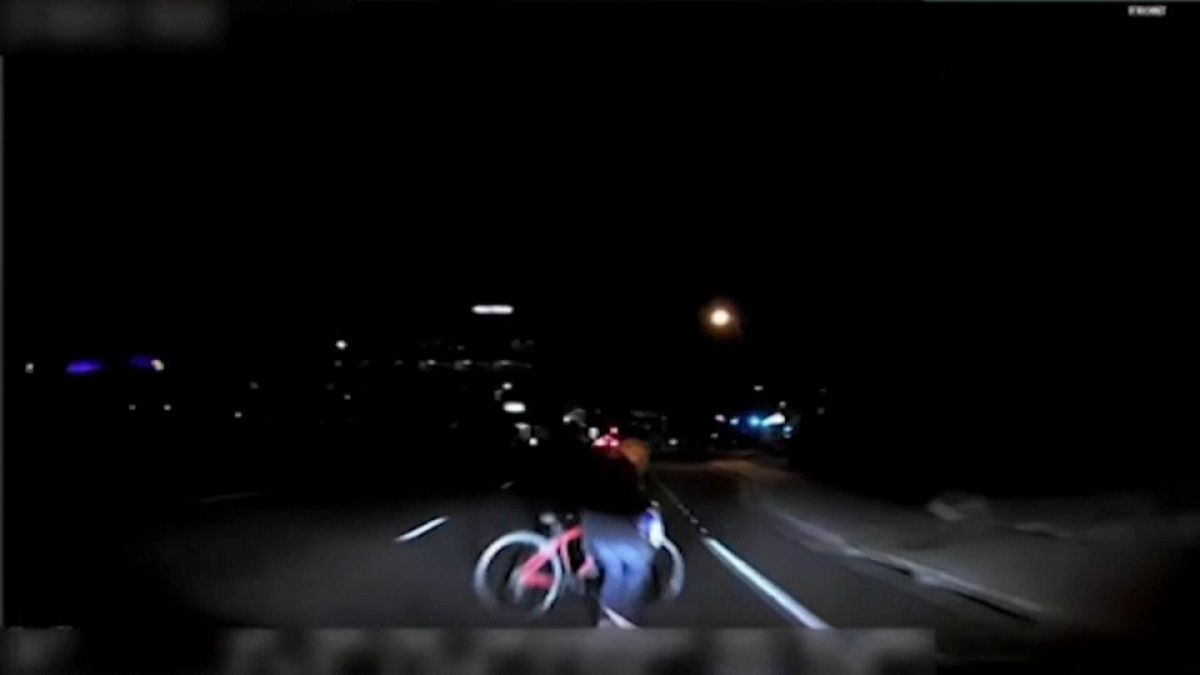 El coche autónomo de Uber detectó a la ciclista y decidió ignorarla