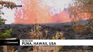 Volcanic lava threatens homes and gardens in Hawaii