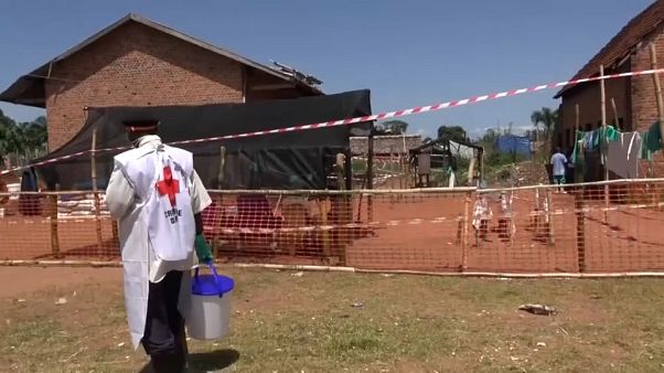 Ebola Afrika'da yeniden hortladı Ebola Afrika'da yeniden hortladı