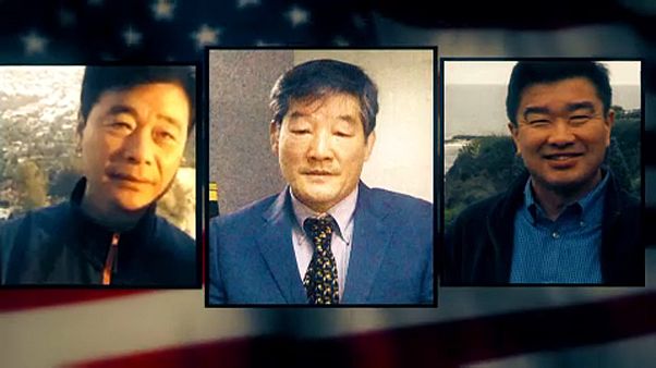 Szabadon engedett három amerikai foglyot Észak-Korea Szabadon engedett három amerikai foglyot Észak-Korea
