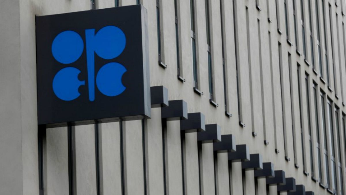 وكالة الطاقة الدولية تعلن استعدادها لسد النقص بأسواق النفط حال توقف الصادرات الإيرانية