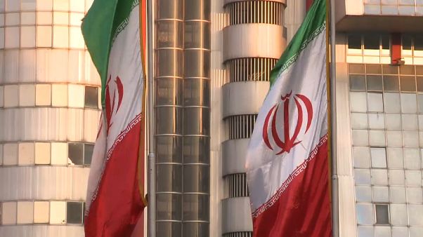 Efeitos da decisão de Trump já chegaram à economia iraniana Efeitos da decisão de Trump já chegaram à economia iraniana