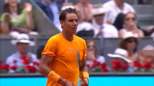 Nadal arrolla a Monfils en el Masters de Madrid Nadal arrolla a Monfils en el Masters de Madrid