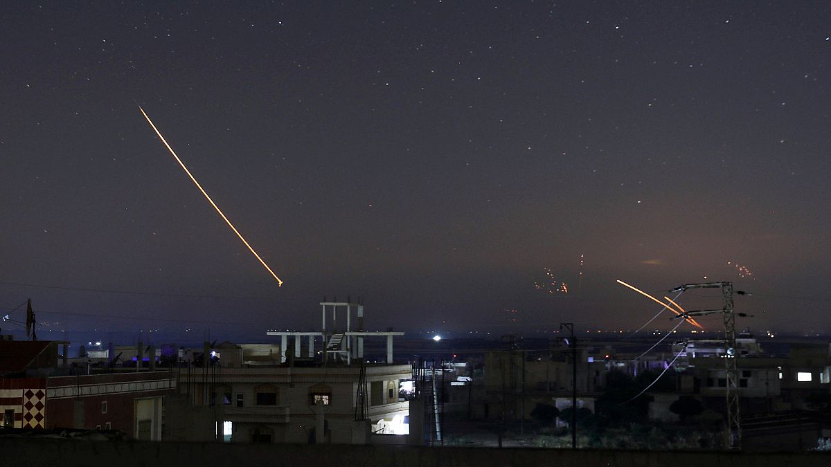 حملات متقابل اسرائیل و سوریه در دمشق و جولان؛ اسرائیل قاسم سلیمانی را مسئول دانست