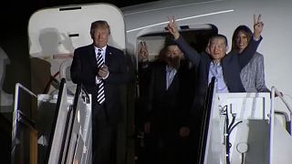 Trump várta az Észak-Koreából hazatért amerikai foglyokat