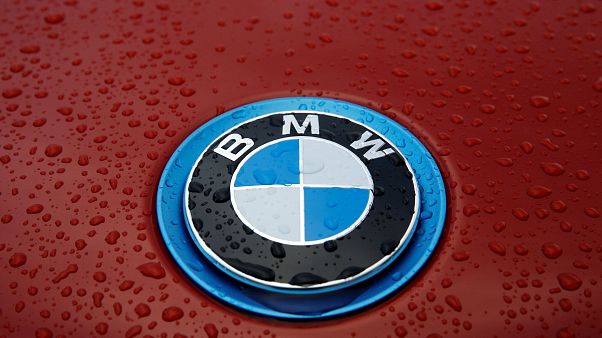 BMW отзывает 300 тысяч машин из Великобритании BMW отзывает 300 тысяч машин из Великобритании